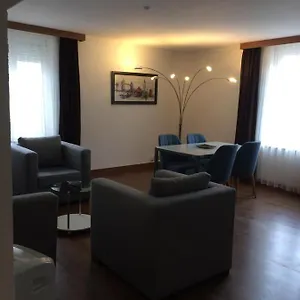 junior-suite-apartment-by-livingdowntown.hotelsbaselswitzerland.com/