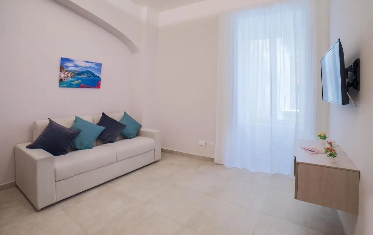 Dimora Museo Apartment Naples