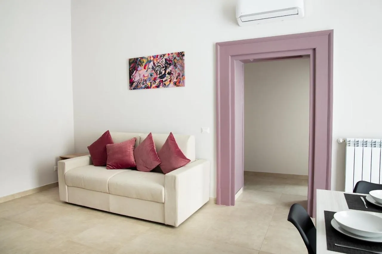 Dimora Museo Apartment Naples 0*,
