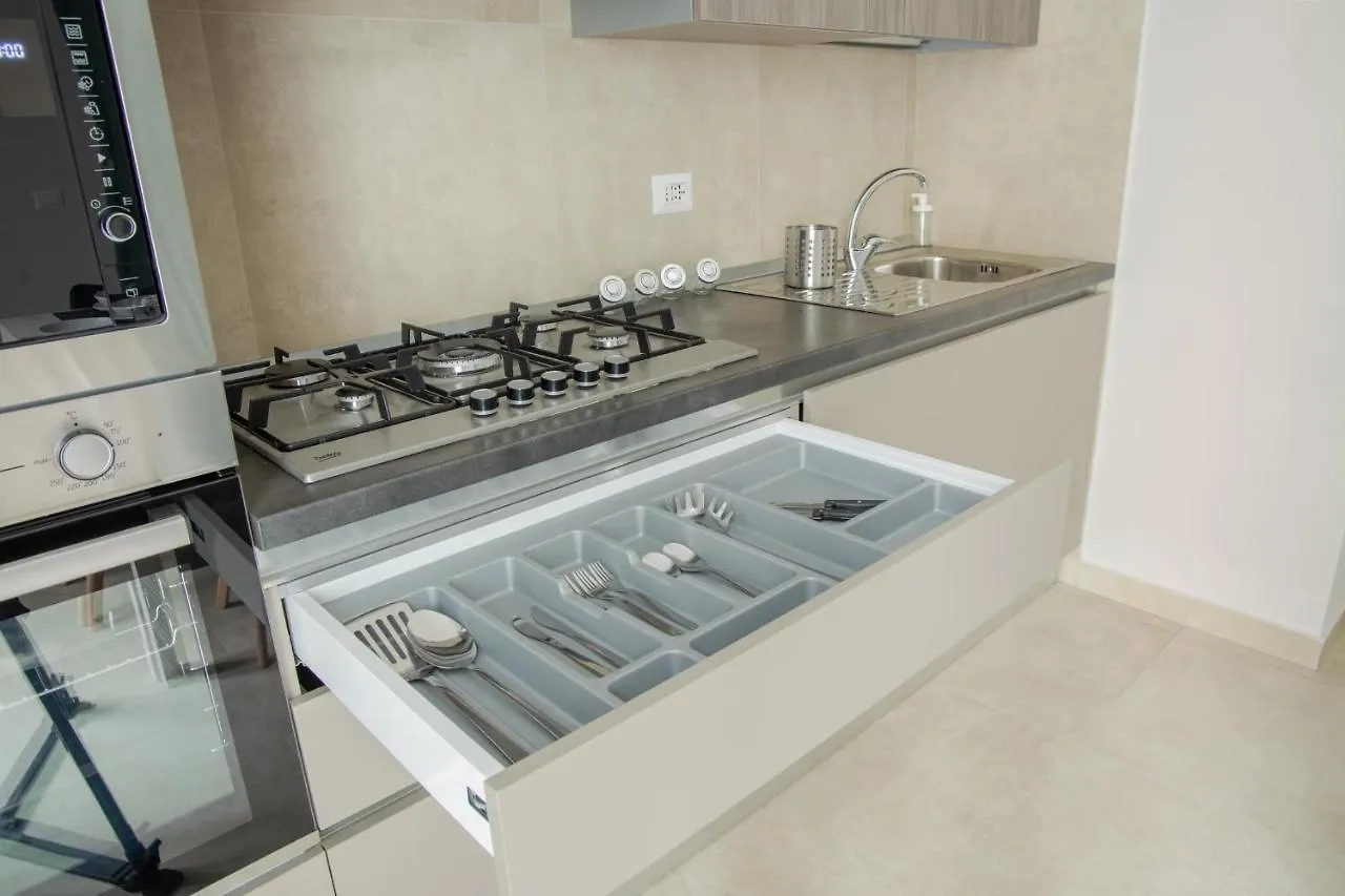 Dimora Museo Apartment Naples 0*,